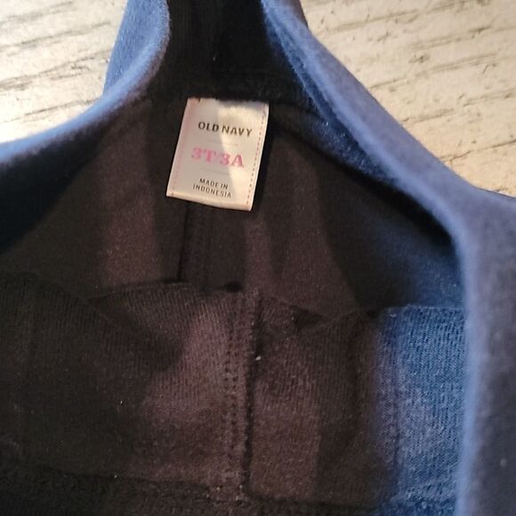 3T old navy black sweatpants - Picture 3 of 4